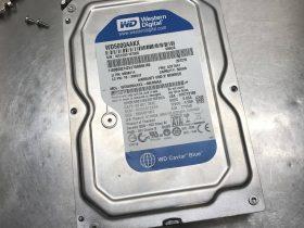WD5000AAKX-08ERMA0硬盘损坏通电异响开盘数据恢复成功