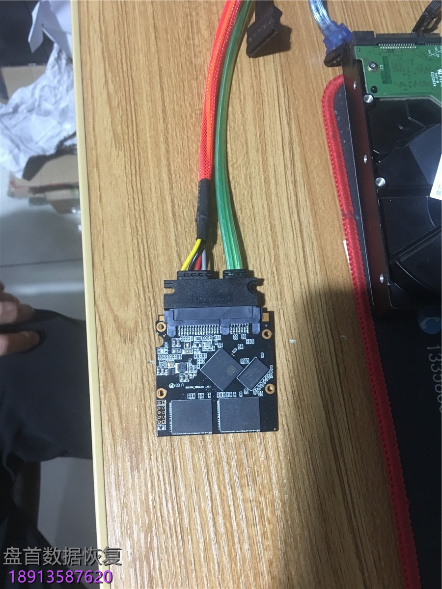 德乐120GSSD固态硬盘SM2256K主控SSD掉盘无法识别不读盘数据恢复成功