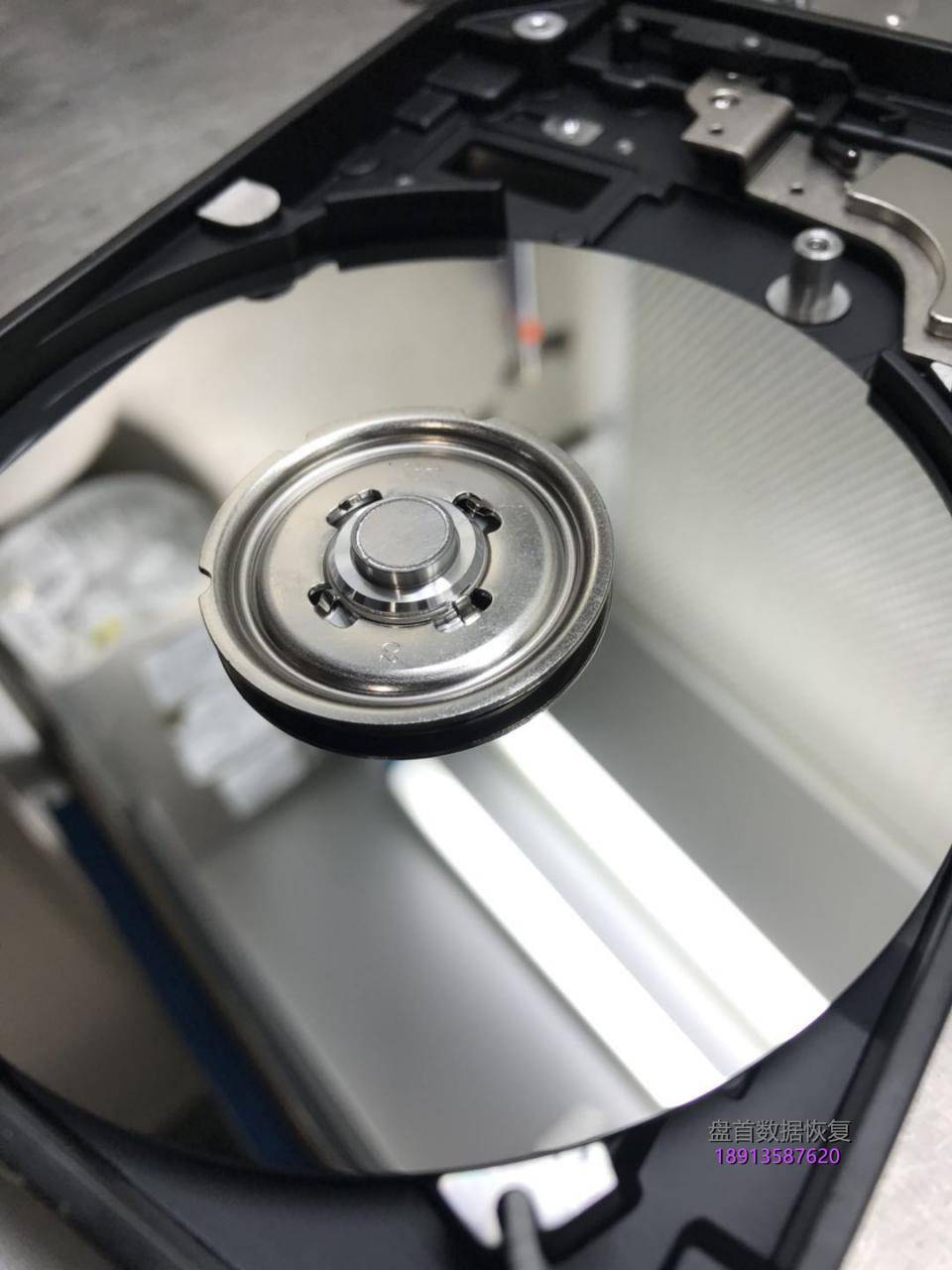 希捷ux系列硬盘st340015a电机损坏卡死 希捷UX系列硬盘ST340015A电机损坏卡死