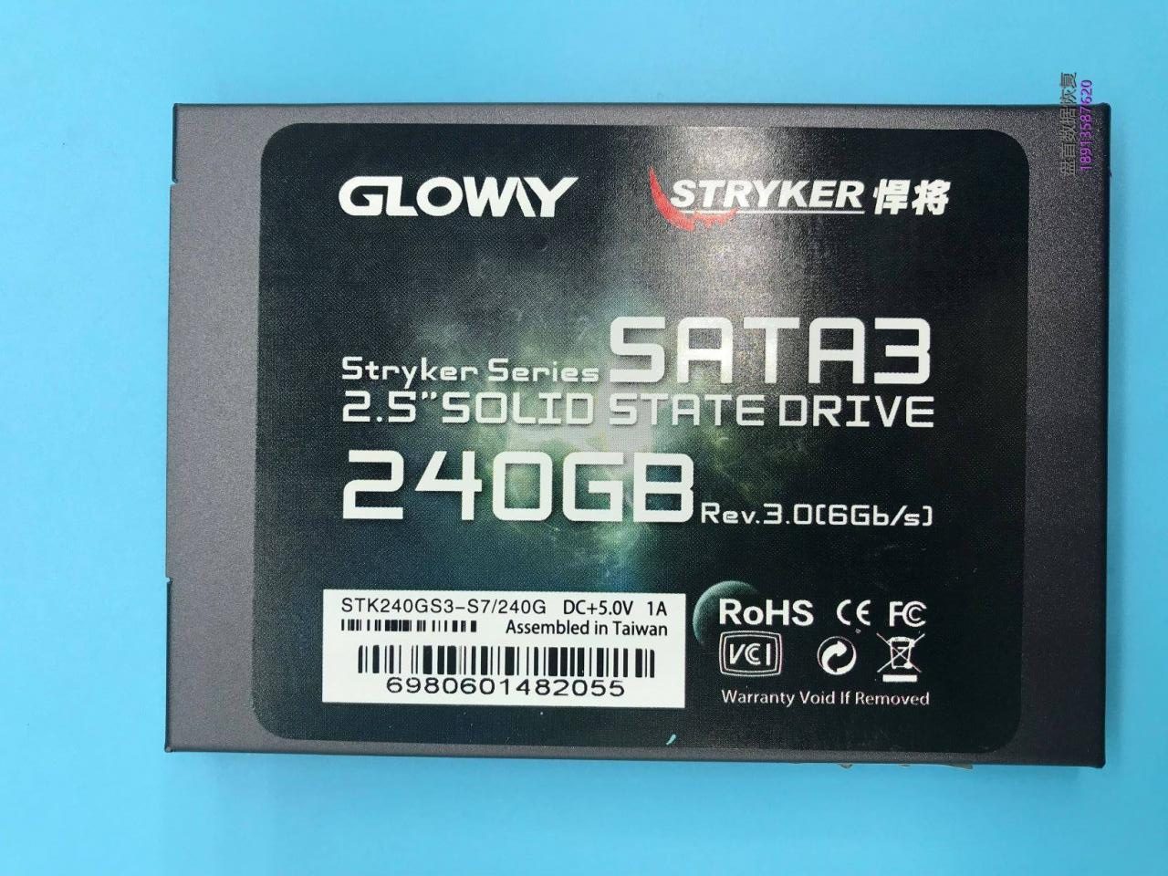 光威悍将240G SSD固态突然损坏电脑开机卡死在LOGO界面无法读取硬盘里面的数据