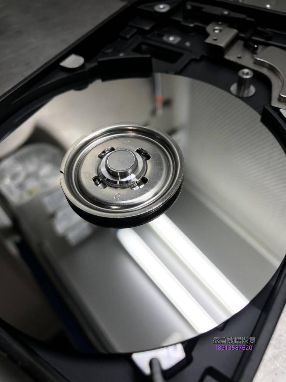 希捷ux系列硬盘st340015a电机损坏卡死 希捷UX系列硬盘ST340015A电机损坏卡死