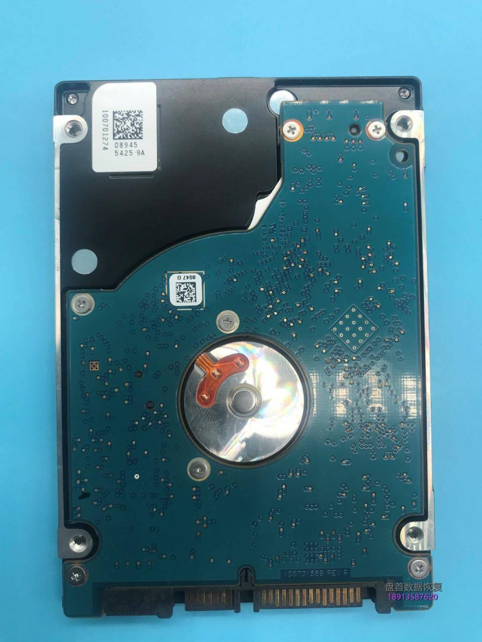 ST500LM000希捷SSHD通电不转修复成功