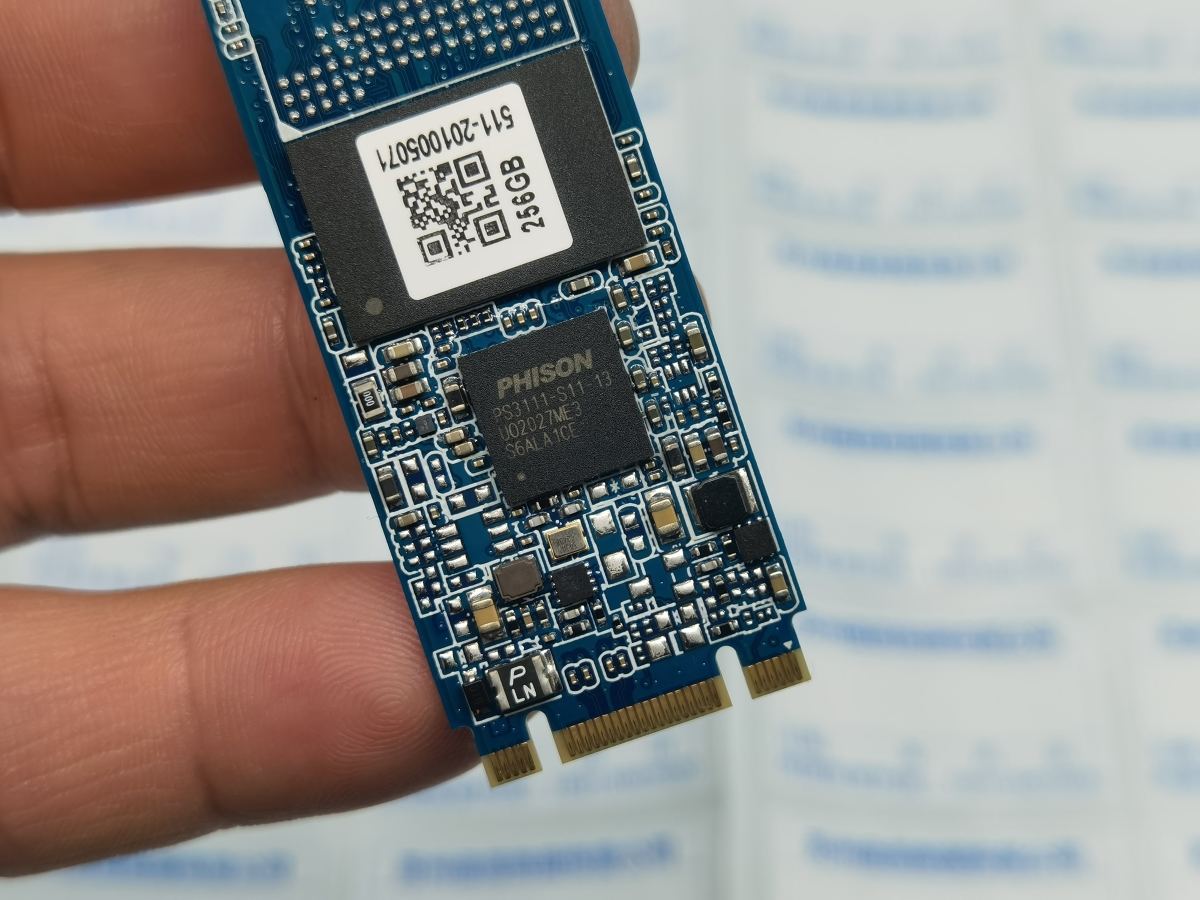 Phison M.2 2280 256G固态硬盘掉盘通病故障长江存储颗粒SSD数据恢复